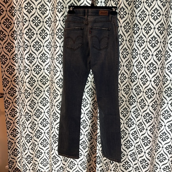 Levi’s 525 straight leg jeans, size 4m. - Picture 6 of 8